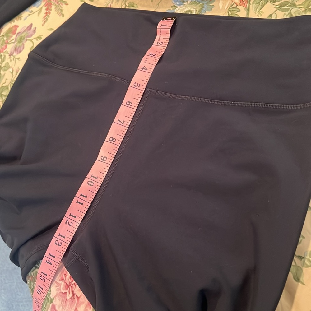 Peloton XL NWT black leggings cadence legging host pick retail 95 - Picture 15 of 17